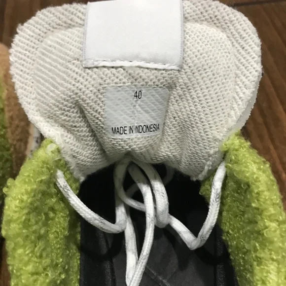 Nordstrom Rag & Bone Retro Runner Faux Fur Sneaker Size 10 US 40 EU - Picture 9 of 11